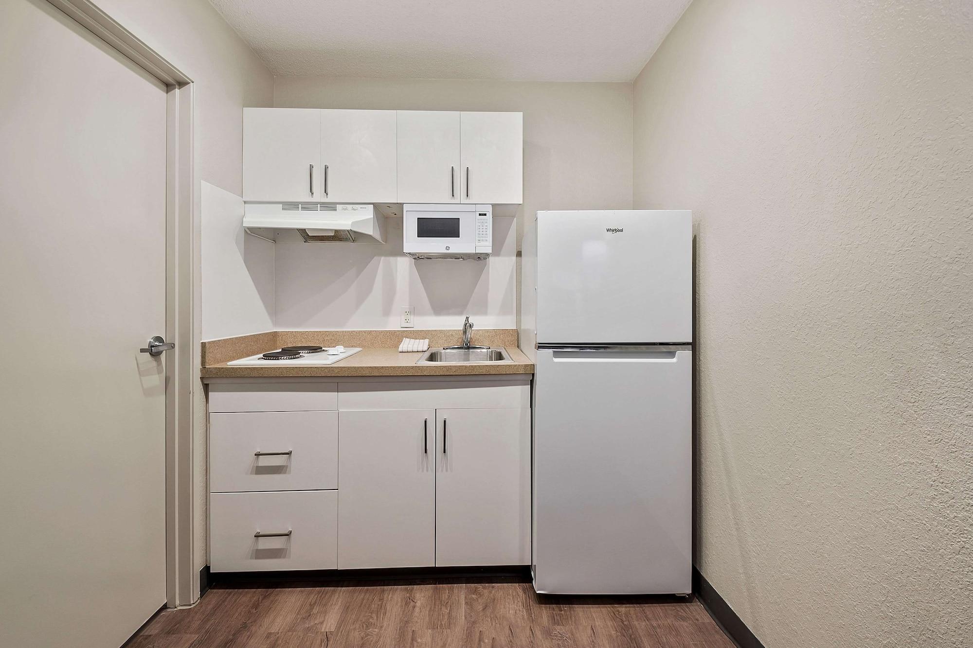 Extended Stay America Suites - Miami - Airport - Blue Lagoon Miami Springs Zewnętrze zdjęcie