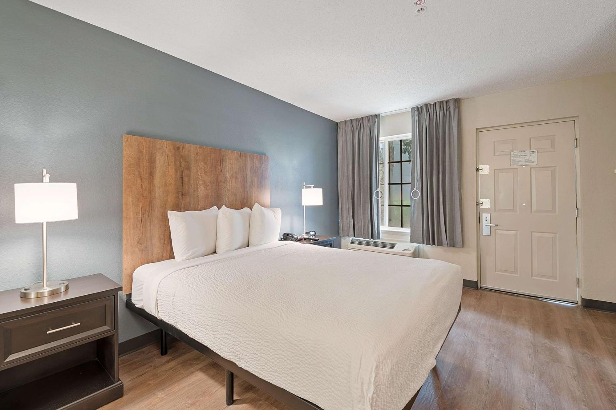 Extended Stay America Suites - Miami - Airport - Blue Lagoon Miami Springs Zewnętrze zdjęcie